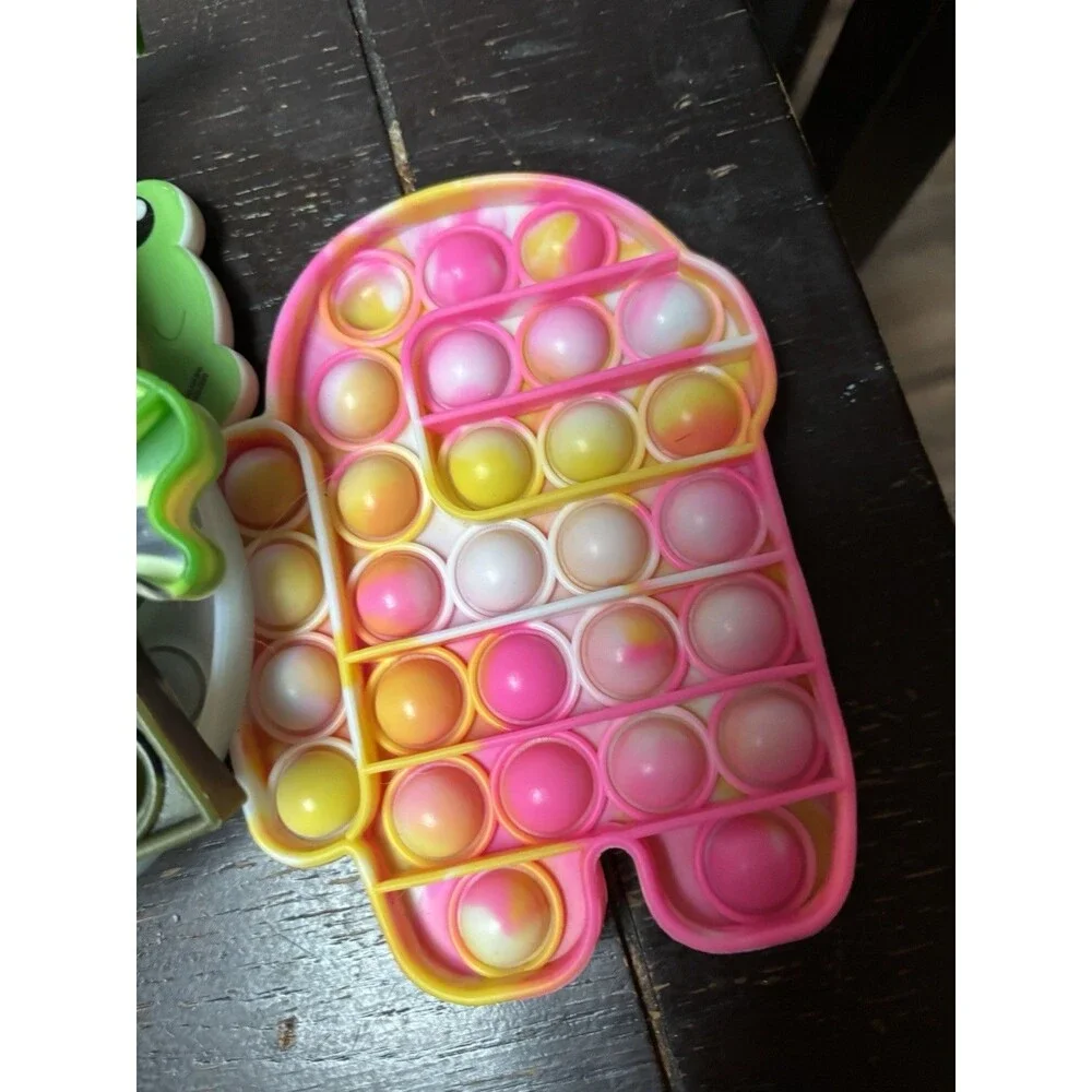 20+ Fidget Toys